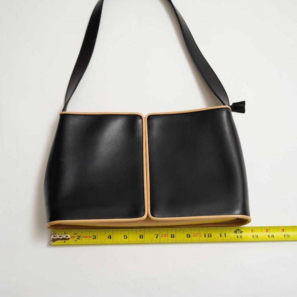 Vintage Arcadia Black Shoulder Bag With Tan Piping - Picture 11 of 13